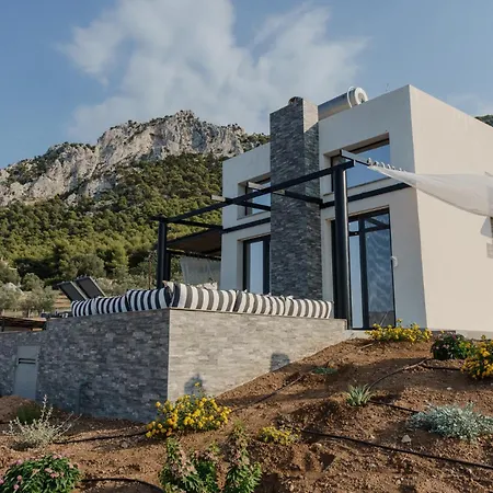Aelia Horizon - Corinthia Villa *