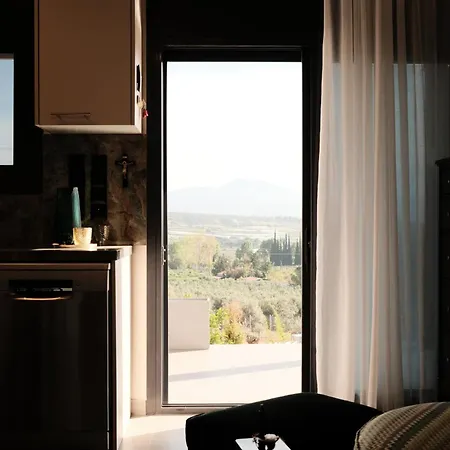 Aelia Horizon - Corinthia * Xilokeriza